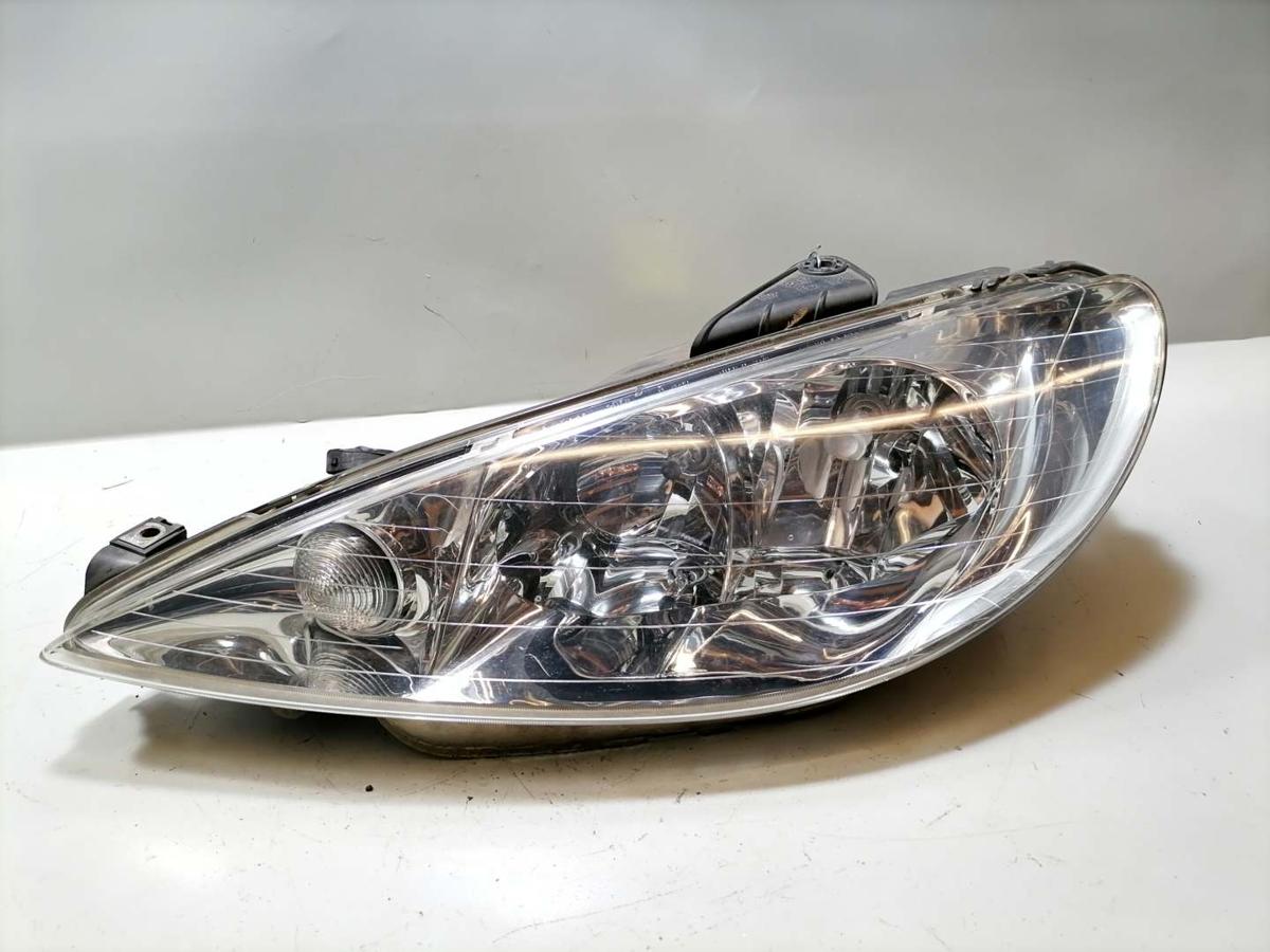 Peugeot 206SW original Scheinwerfer vorn links Halogen Bj.2005